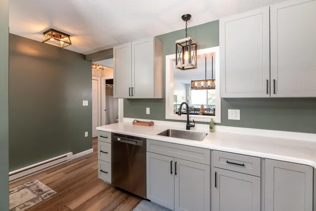 $345,000 | 96 Star Ridge Road, Unit 40, Thornton, NH 03285