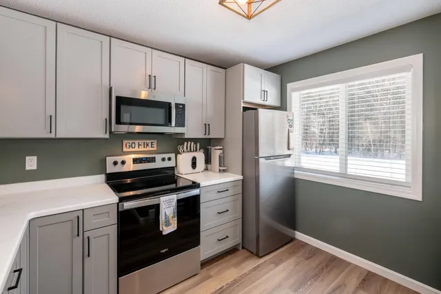 $345,000 | 96 Star Ridge Road, Unit 40, Thornton, NH 03285