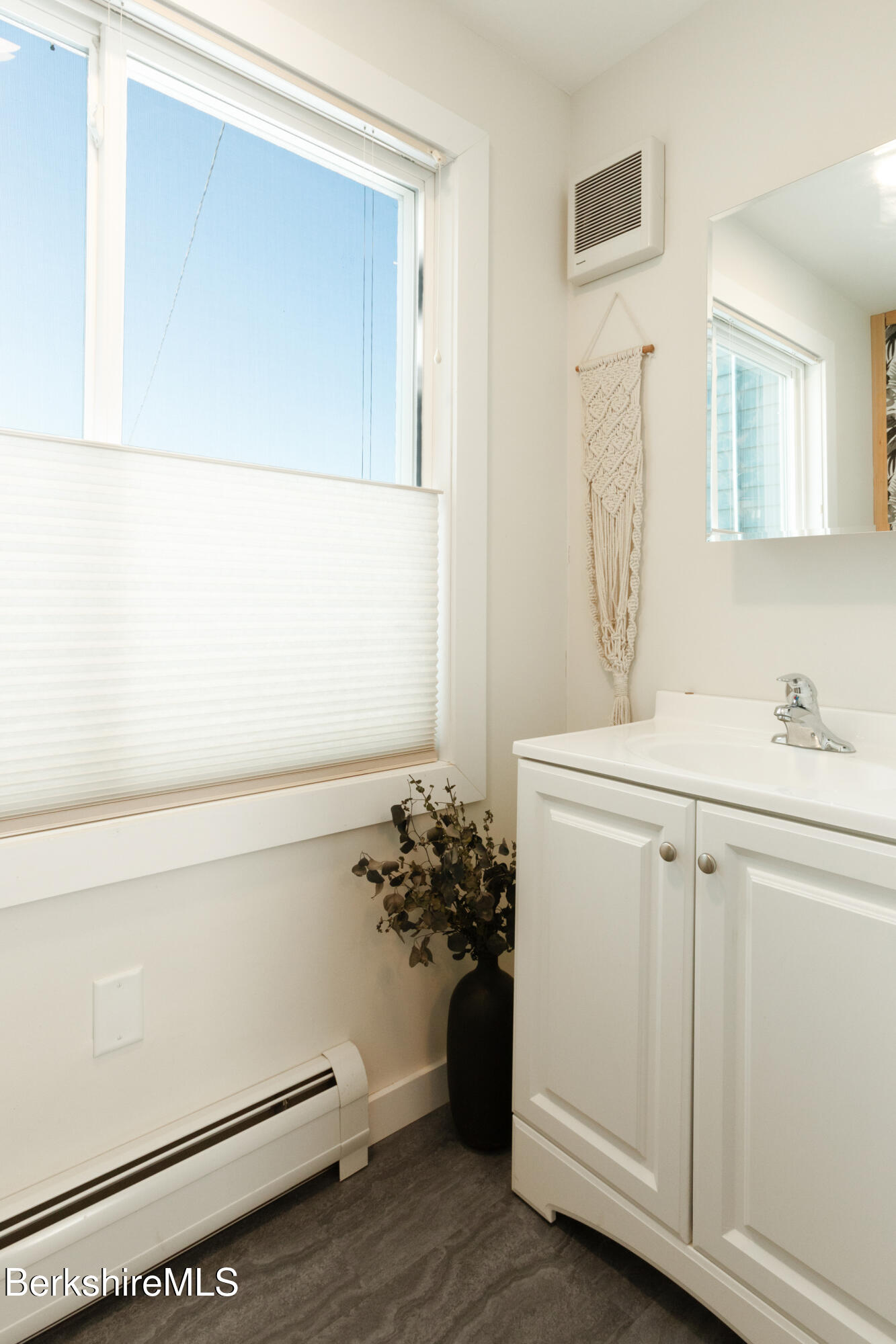 162 North Hoosac Road Williamstown, MA 01267 - Photo 11 of 37 a utility room with cabinets washer and dryer