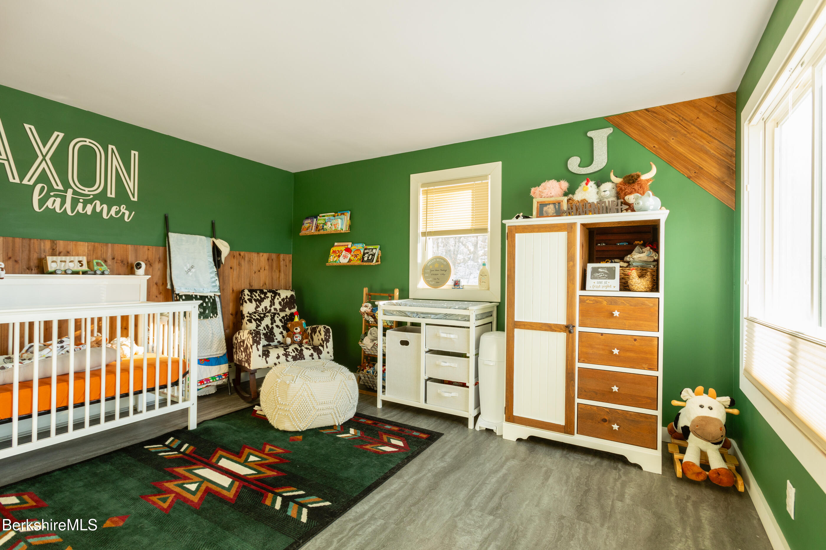 162 North Hoosac Road Williamstown, MA 01267 - Photo 18 of 37 a living room with furniture and a baby crib