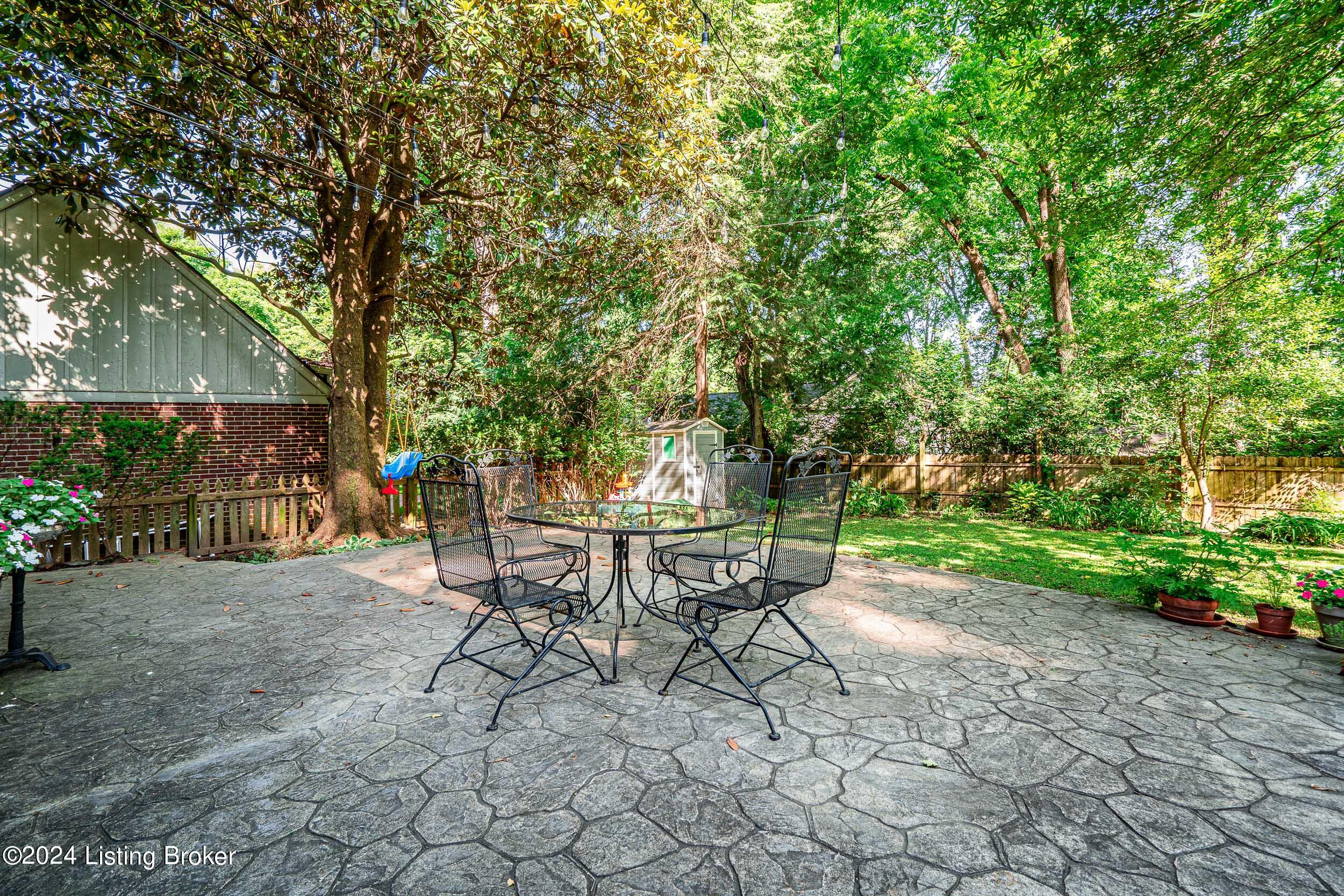 591 Upland Road Louisville, KY 40206 - Photo 48 of 50 591 Upland Road-12