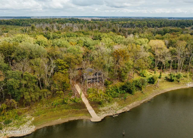 $799,900 | Ms-465, Rolling Fork, MS 39159