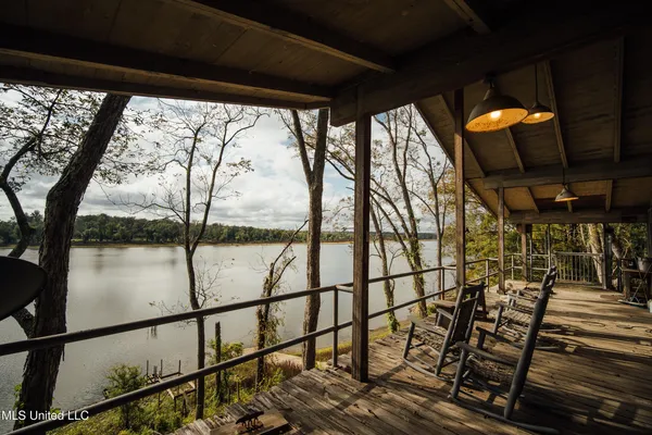 $799,900 | Ms-465, Rolling Fork, MS 39159