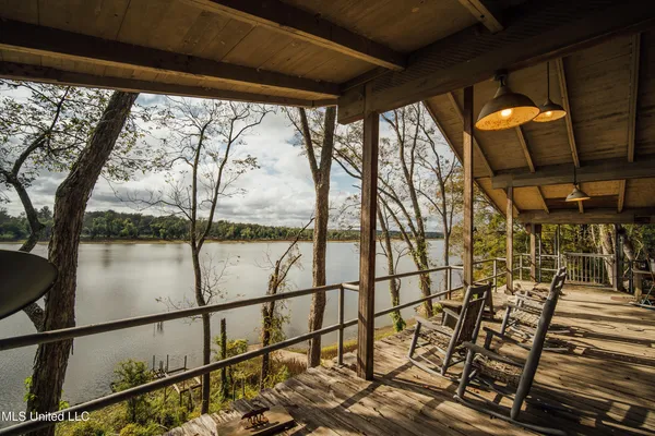 $799,900 | Ms-465, Rolling Fork, MS 39159