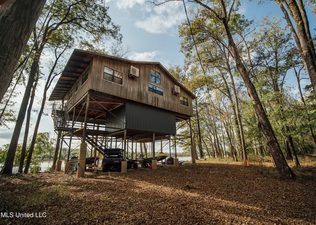 $799,900 | Ms-465, Rolling Fork, MS 39159