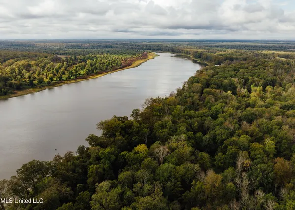 $799,900 | Ms-465, Rolling Fork, MS 39159