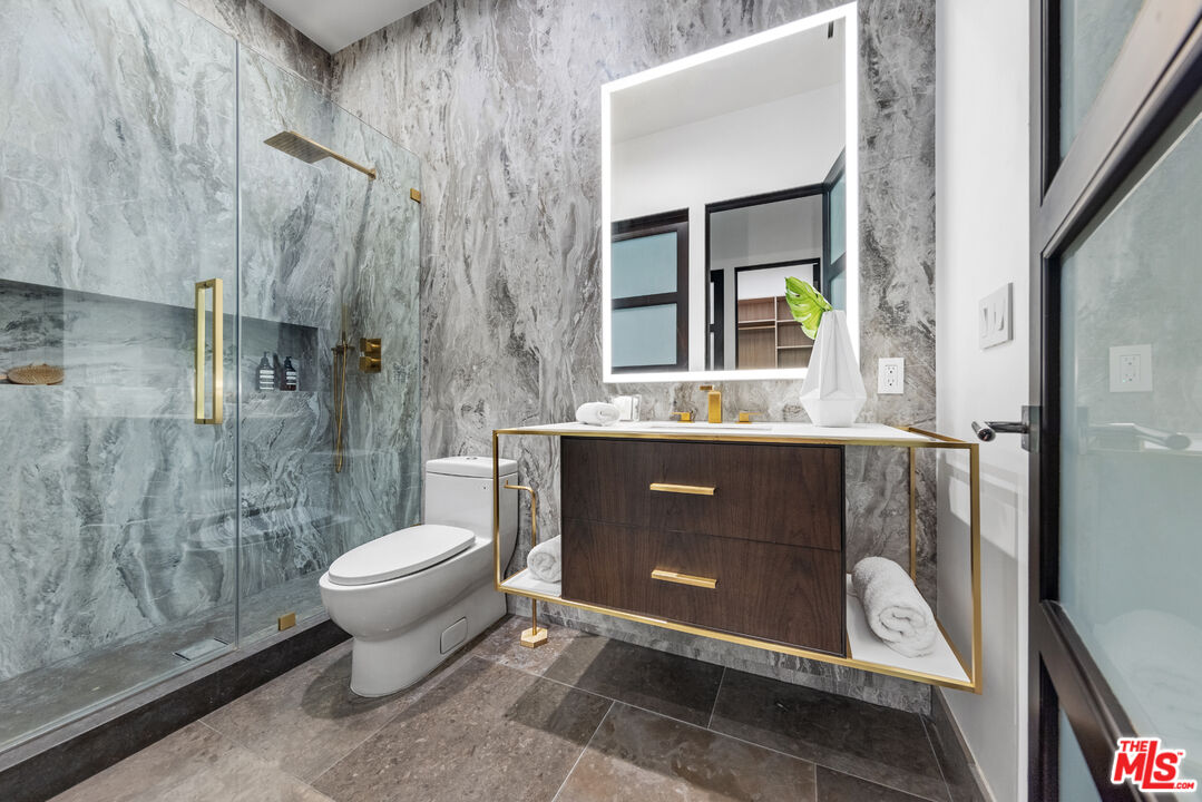 9374 Beverlycrest Drive Beverly Hills, CA 90210 - Photo 14 of 24