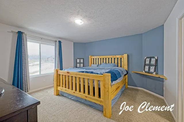 $434,900 | 7348 17 Mile Road Northeast, Cedar Springs, MI 49319