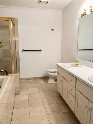 $4,200 | 51 Forest Avenue, Unit 153, Old Greenwich, CT 06870