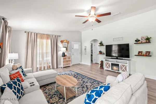 $2,100 | 11434 Palm Breeze Street, Panama City, FL 32404