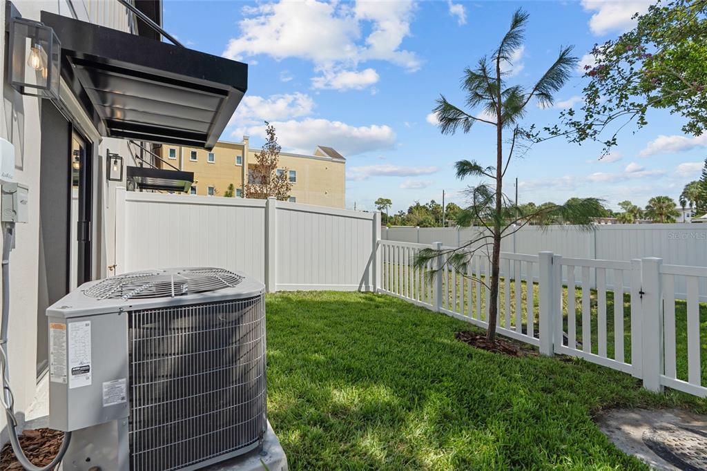 4308 West Gray Street, Unit 1 Tampa, FL 33609 - Photo 37 of 43