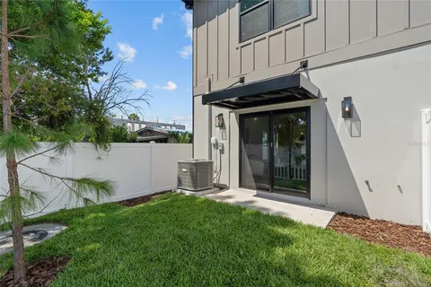 $709,900 | 4308 West Gray Street, Unit 1, Tampa, FL 33609
