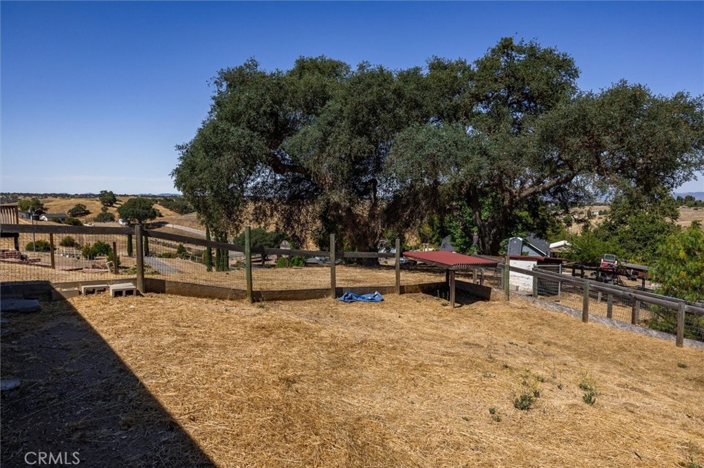 5175 White Tail Place Paso Robles, CA 93446 - Photo 29 of 37 a white bench sitting in the middle of a park