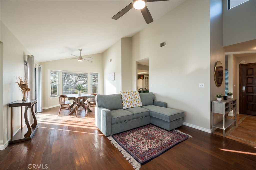 5175 White Tail Place Paso Robles, CA 93446 - Photo 6 of 37 a living room with furniture and a large window