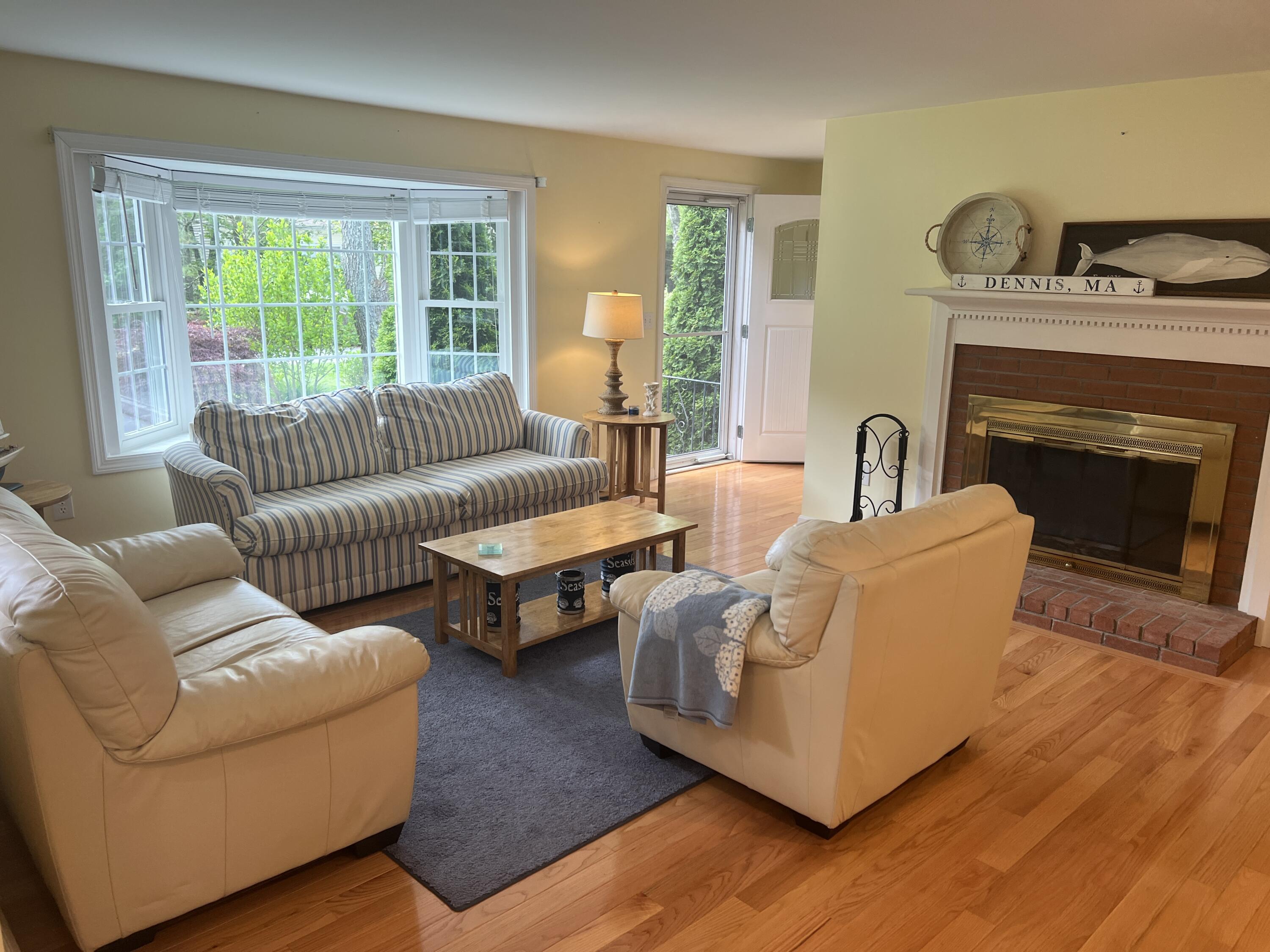 32 Apple Lane Dennis, MA 02638 - Photo 12 of 48 1000012433