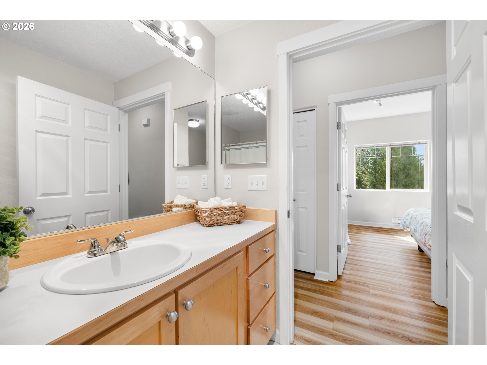 14721 Southwest Beard Road, Unit 102 Beaverton, OR 97007 - Photo 20 of 25