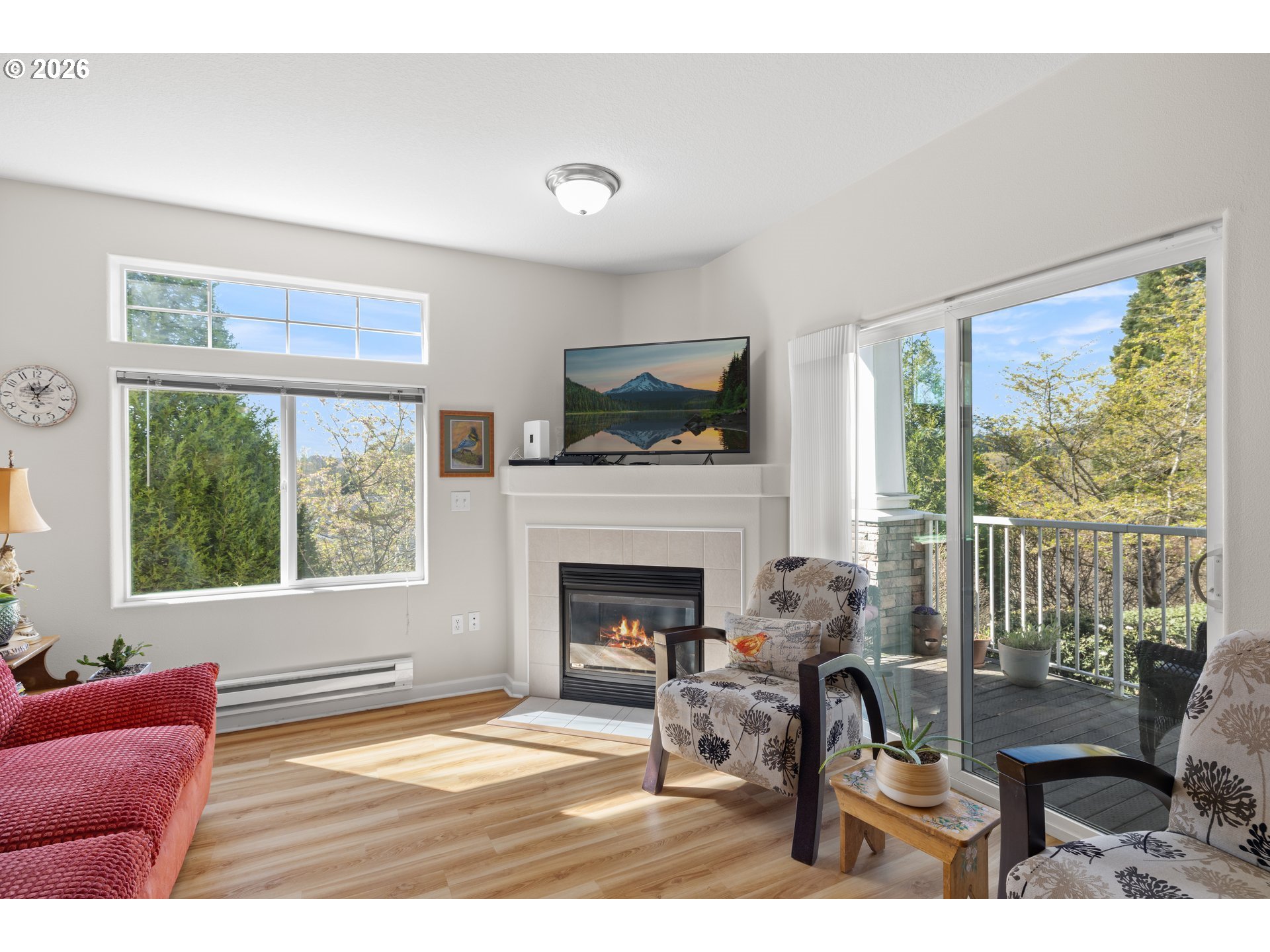 14721 Southwest Beard Road, Unit 102 Beaverton, OR 97007 - Photo 4 of 25