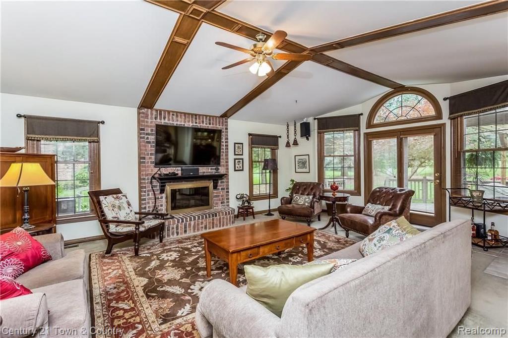 545 Sunlight Drive Rochester Hills, MI 48309 - Photo 24 of 68
