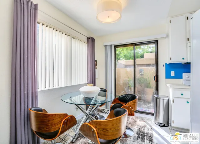 $305,000 | 437 Bradshaw E Lane, Unit 50, Palm Springs, CA 92262