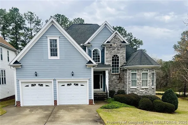 $2,200 | 96 Lamplighter Way, Spring Lake, NC 28390