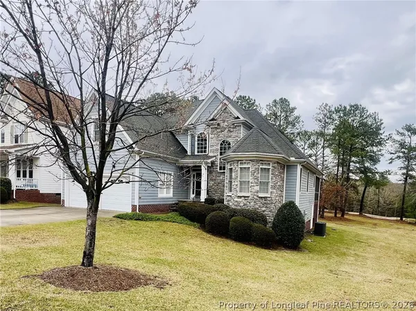 $2,200 | 96 Lamplighter Way, Spring Lake, NC 28390