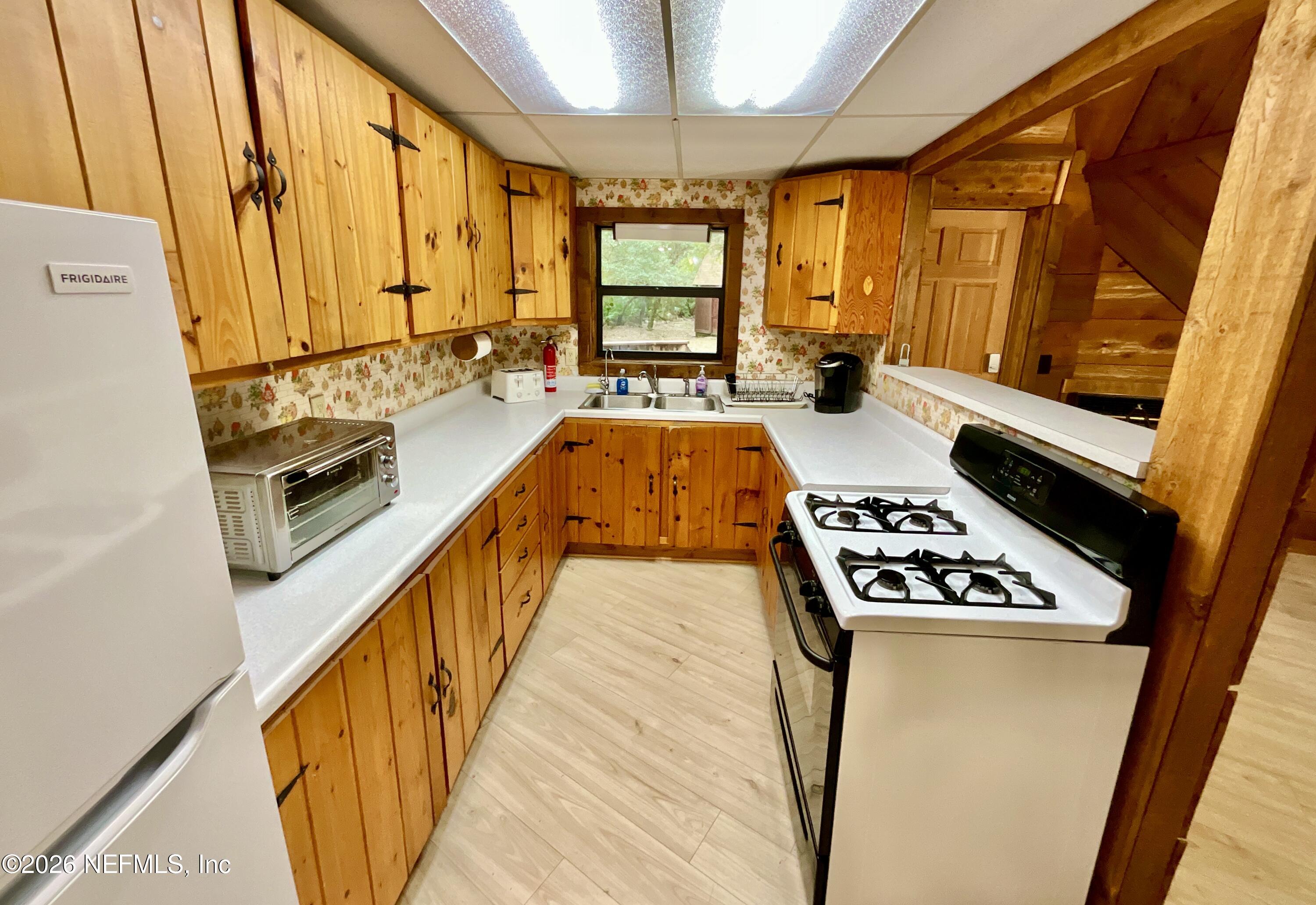 141 Tucker Lake Road Melrose, FL 32666 - Photo 8 of 29 8