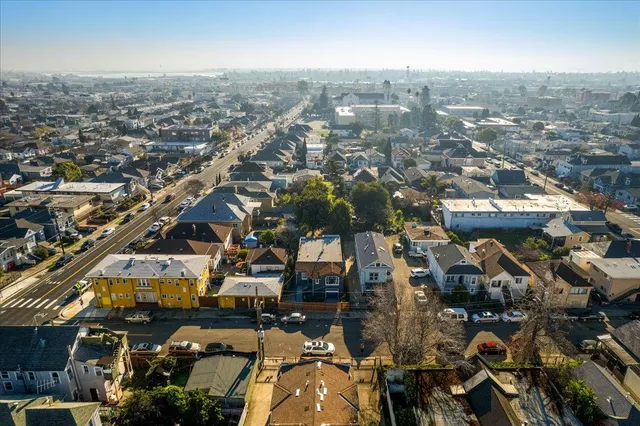$739,000 | 3439 East 18th Street, Oakland, CA 94601