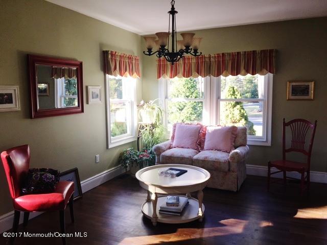 2400 Riverside Terrace Manasquan, NJ 08736 - Photo 3 of 14 Living Room