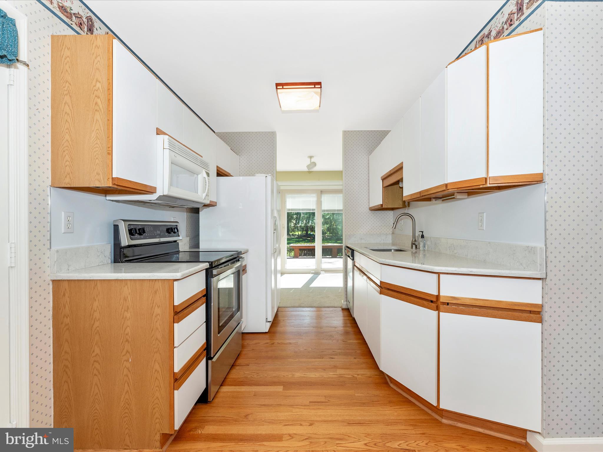 5579 Linton Road Sykesville, MD 21784 - Photo 16 of 73 Bright Kitchen