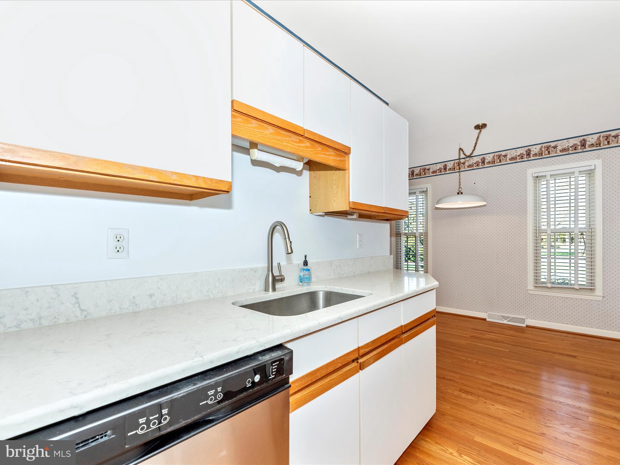 5579 Linton Road Sykesville, MD 21784 - Photo 19 of 73 Bright Kitchen