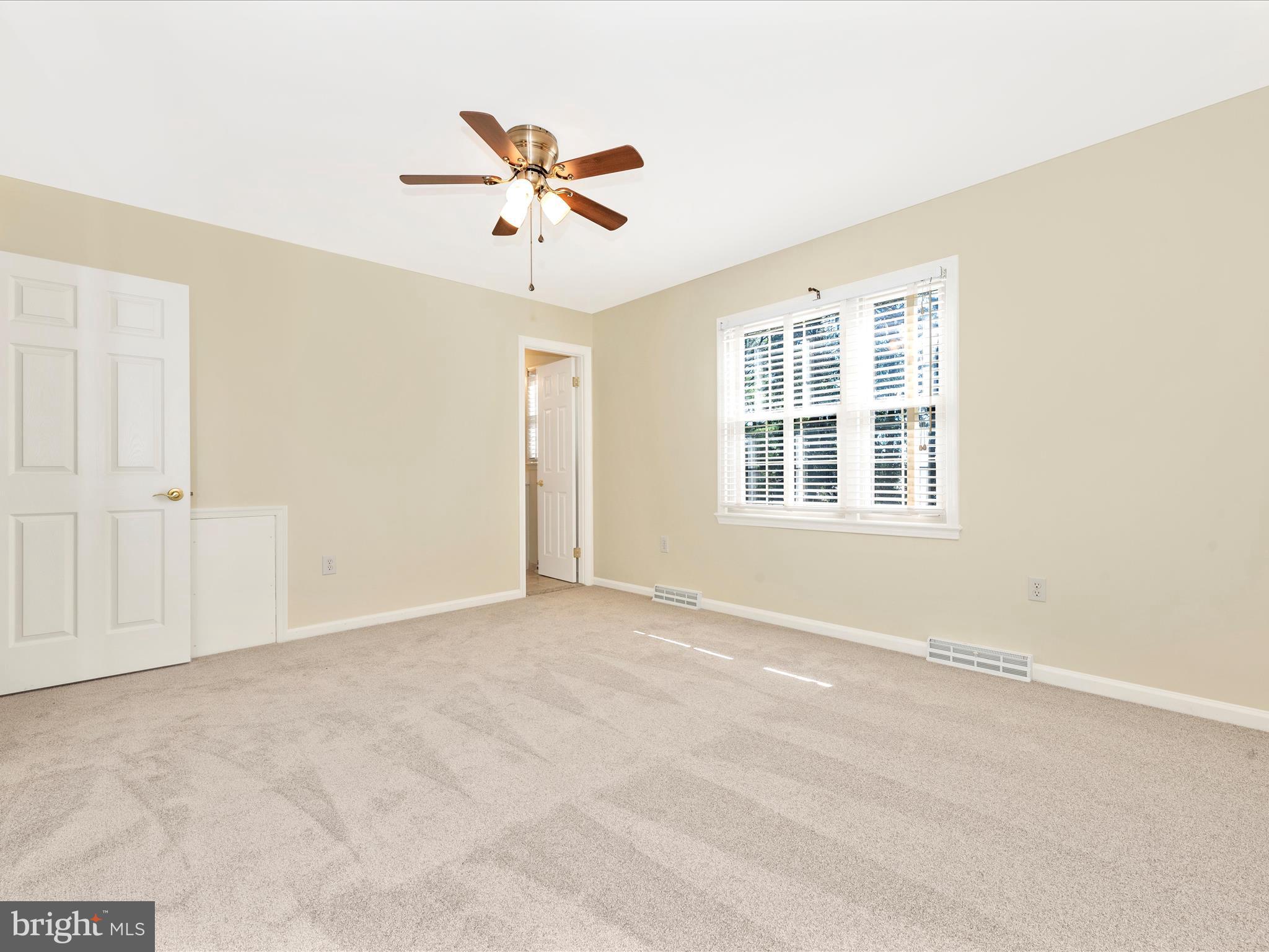 5579 Linton Road Sykesville, MD 21784 - Photo 26 of 73 Primary Bedroom