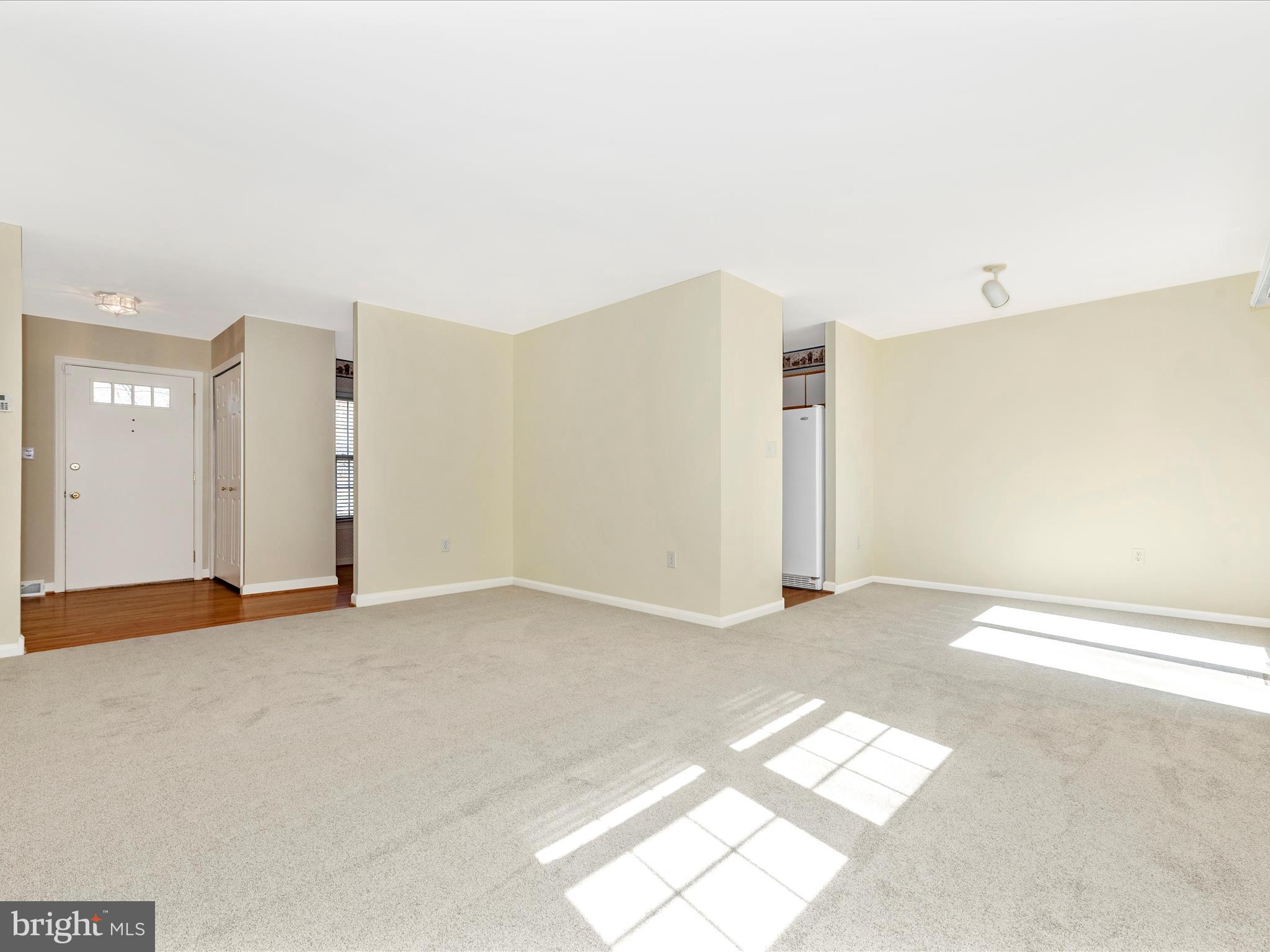5579 Linton Road Sykesville, MD 21784 - Photo 10 of 73 Living Room