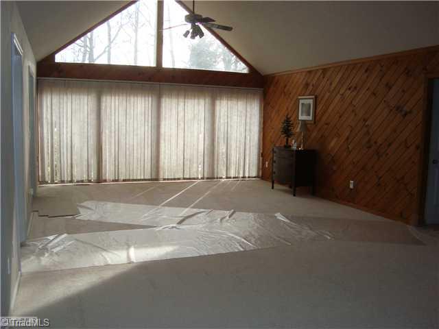 201 Hartgrove Road King, NC 27021 - Photo 3 of 12 Living Room.