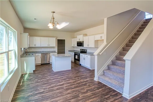 $339,900 | 2782 Piney Grove Road, Kernersville, NC 27284