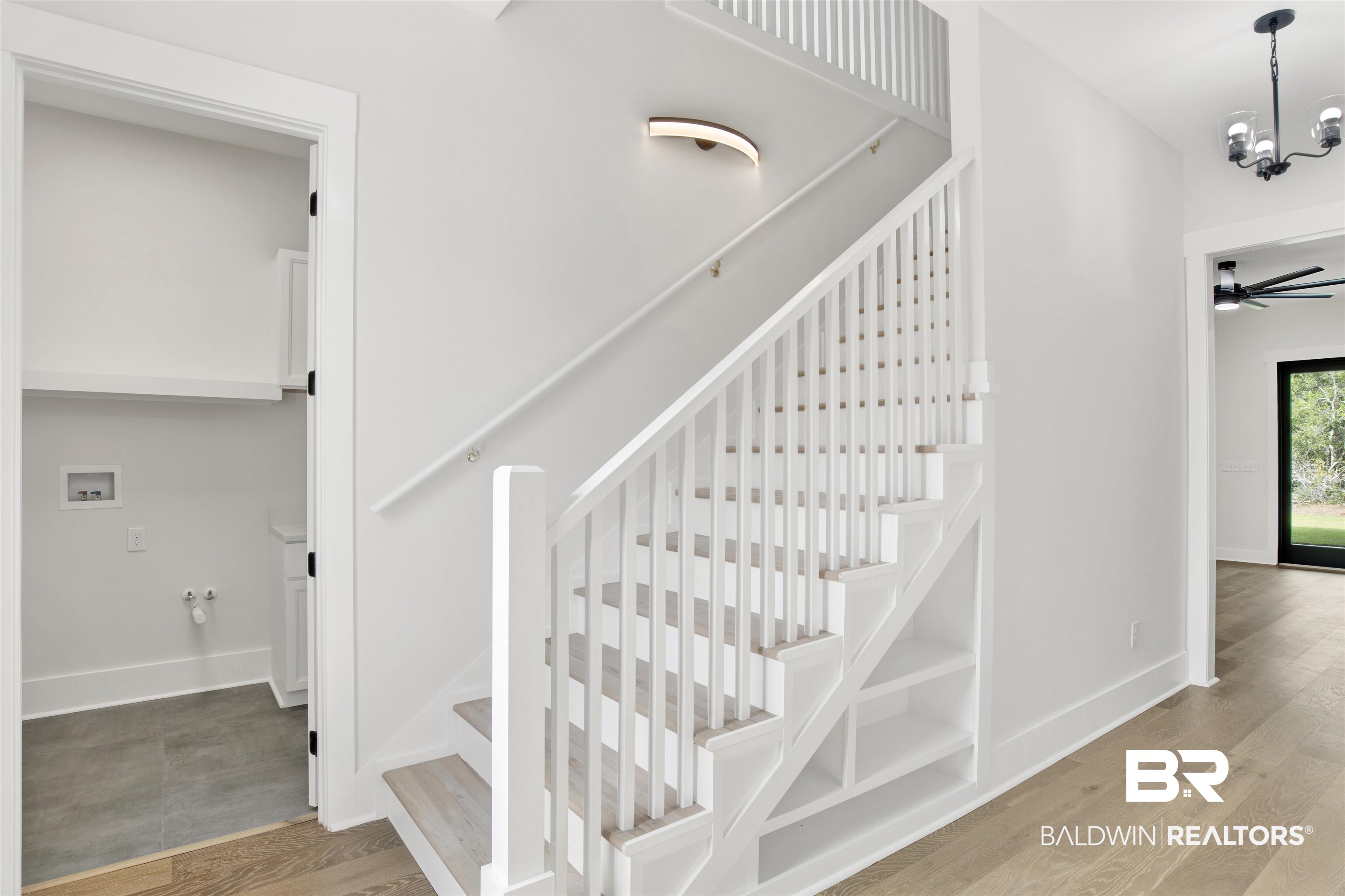 31545 River Road Orange Beach, AL 36561 - Photo 32 of 59 Stairs