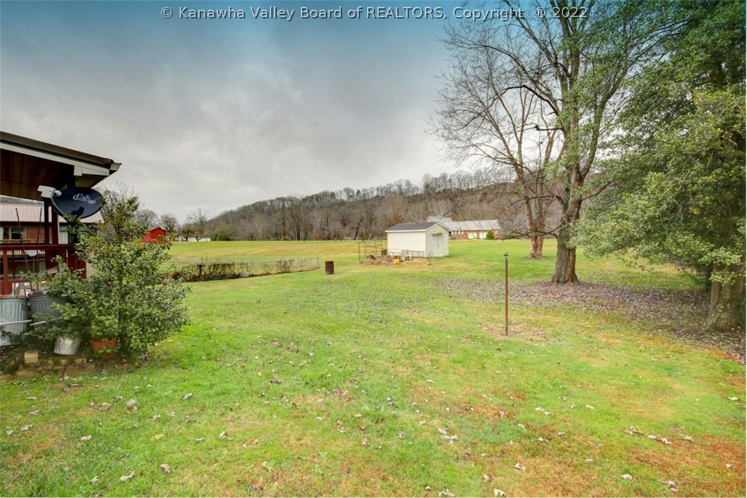 438 Strawberry Road St. Albans, WV 25177 - Photo 29 of 35 Gallery Image 29