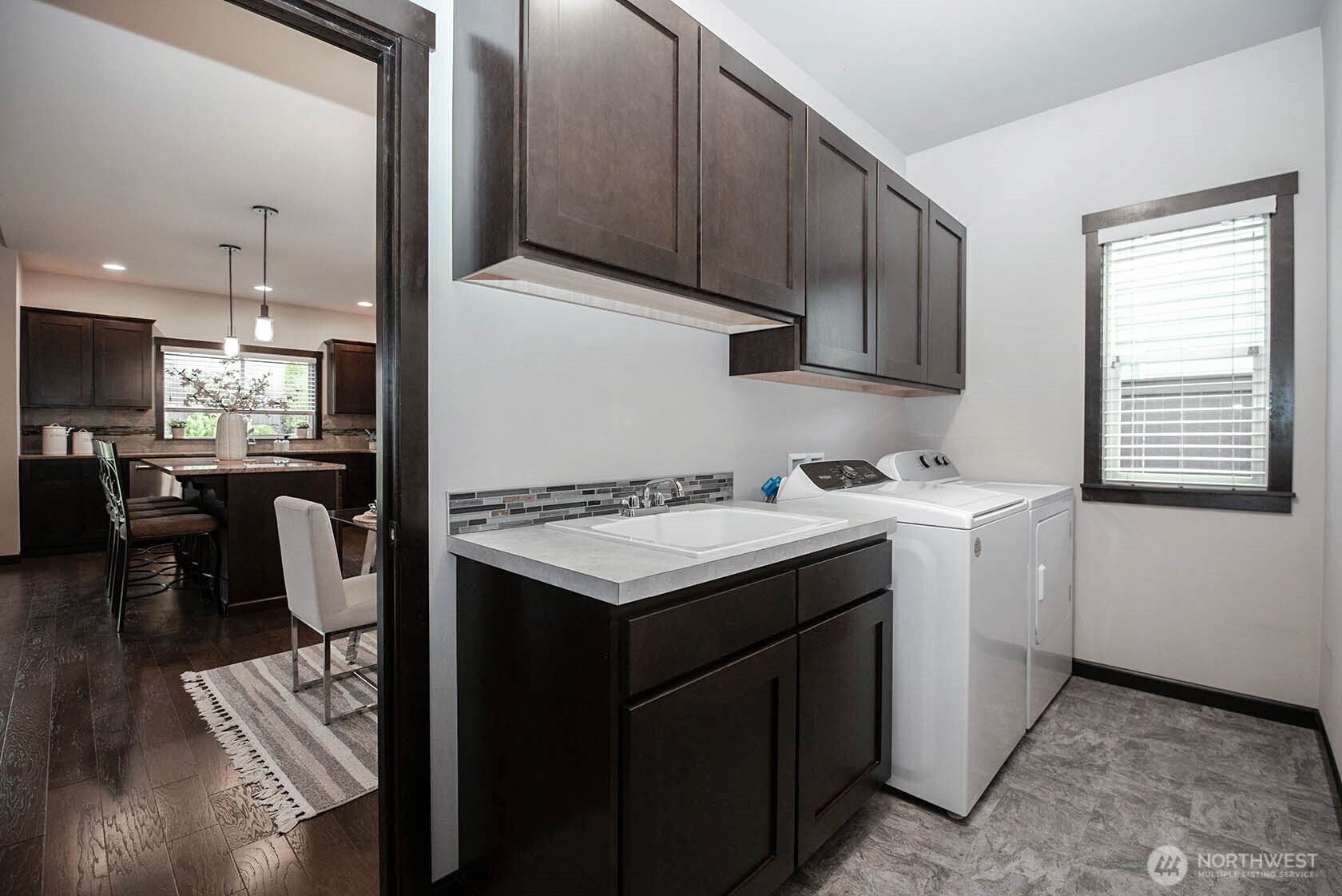 7517 Broadway Everett, WA 98203 - Photo 23 of 38