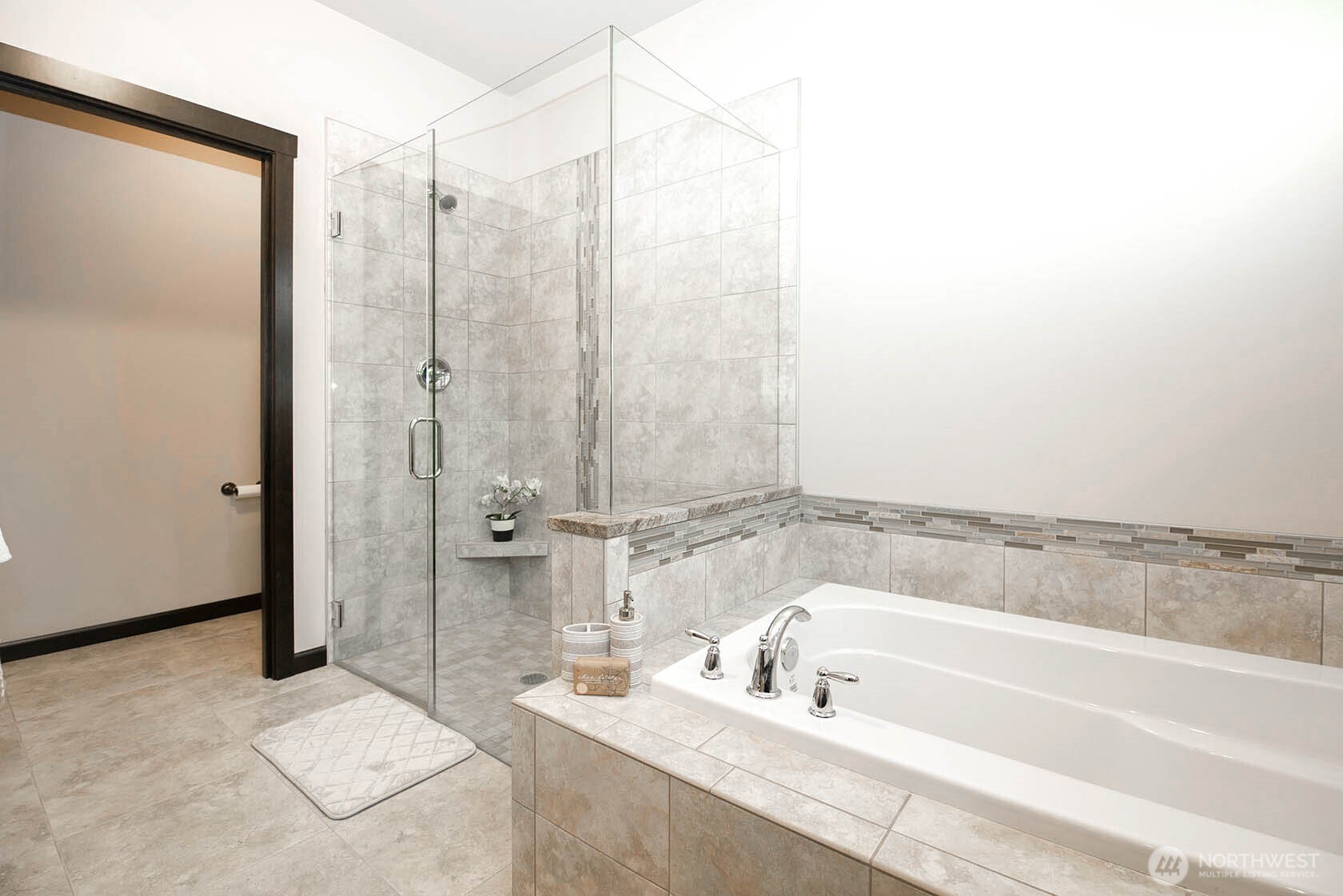 7517 Broadway Everett, WA 98203 - Photo 27 of 38