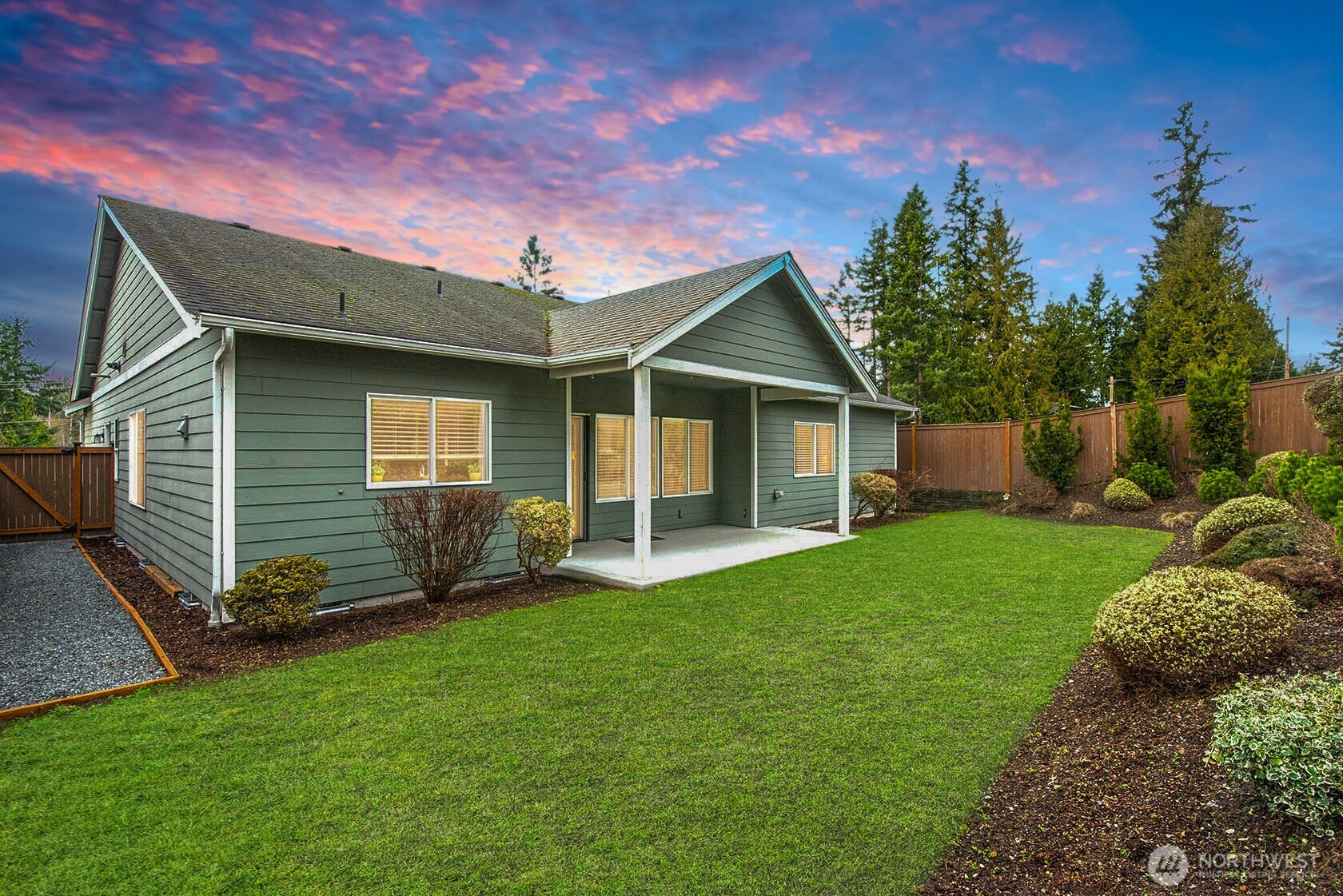 7517 Broadway Everett, WA 98203 - Photo 34 of 38