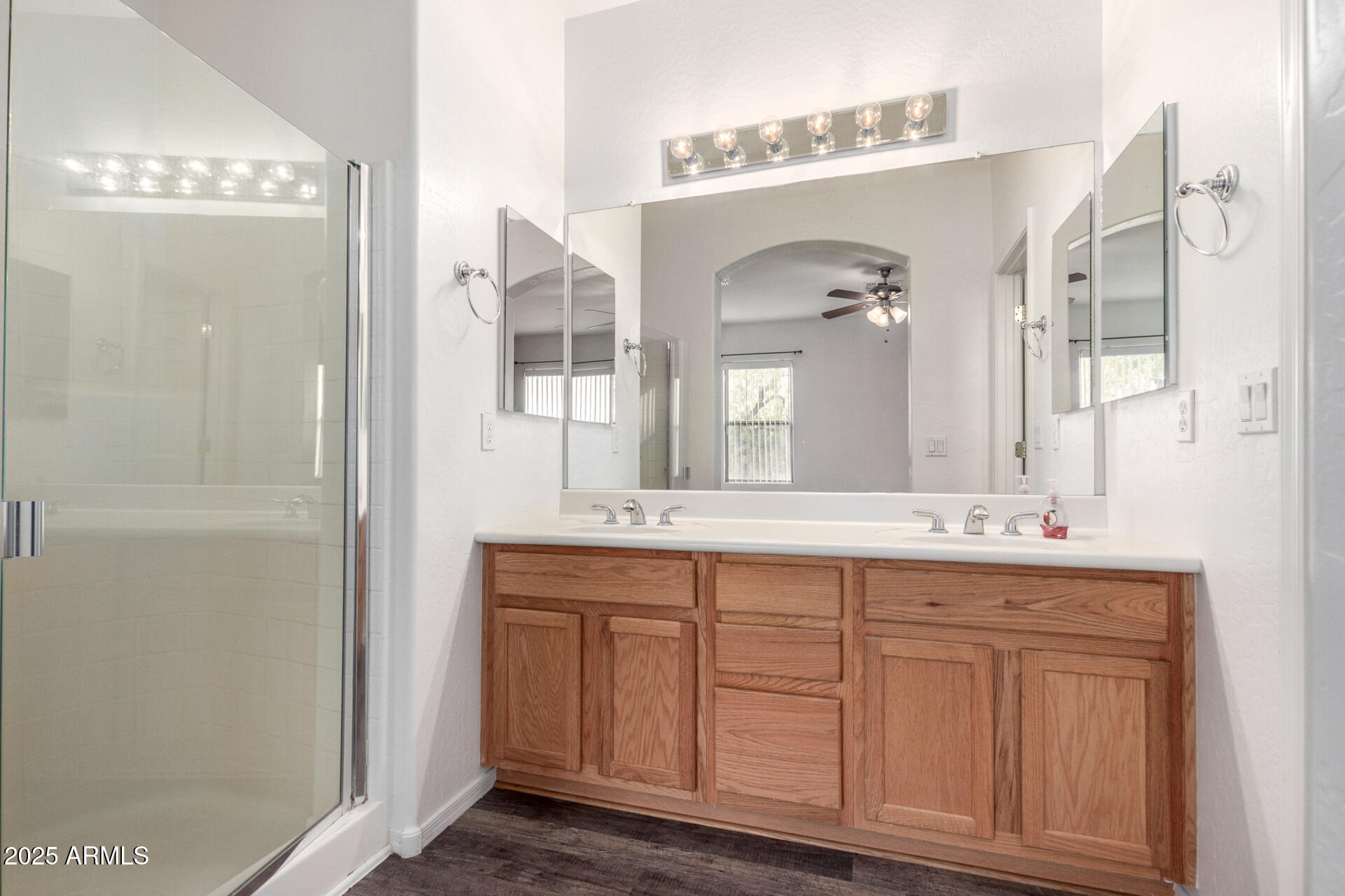 3613 West Kathleen Road Phoenix, AZ 85053 - Photo 19 of 32 22 - Kathleen