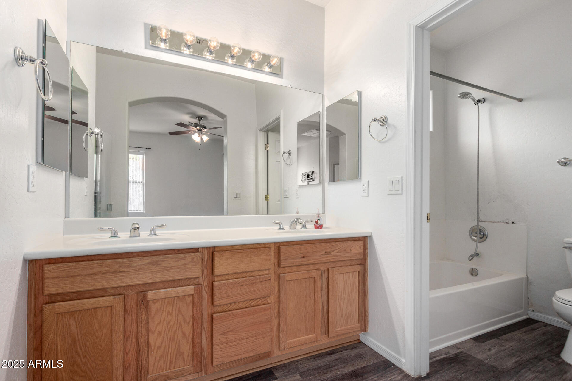 3613 West Kathleen Road Phoenix, AZ 85053 - Photo 20 of 32 23 - Kathleen