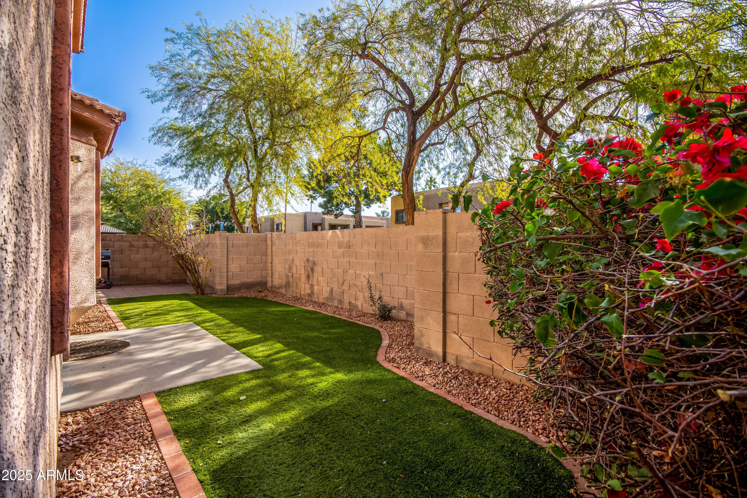 3613 West Kathleen Road Phoenix, AZ 85053 - Photo 29 of 32 0004-8- Kathleen