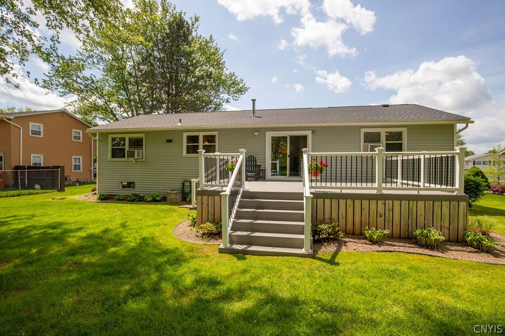 17 Ardencrest Road Clay, NY 13090 - Photo 37 of 44