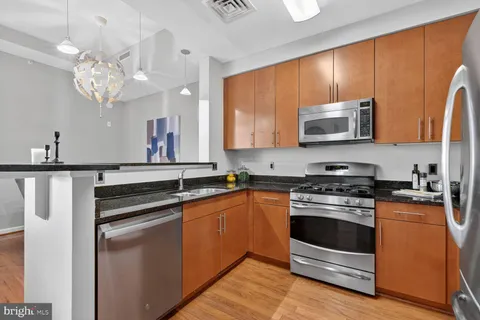 $429,700 | 1390 Kenyon Street Northwest, Unit 813, Washington, DC 20010