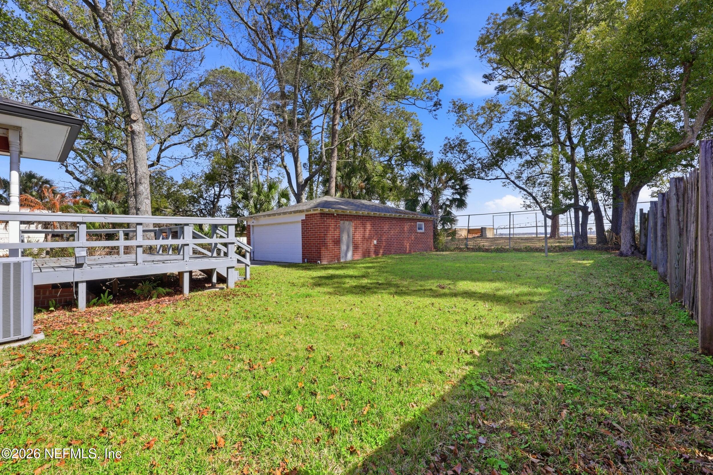813 Old Hickory Road Jacksonville, FL 32207 - Photo 26 of 28 a house view with swimming pool in front of it