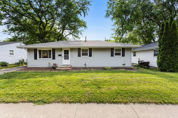 $162,500 | 1306 Philo Road, Urbana, IL 61802