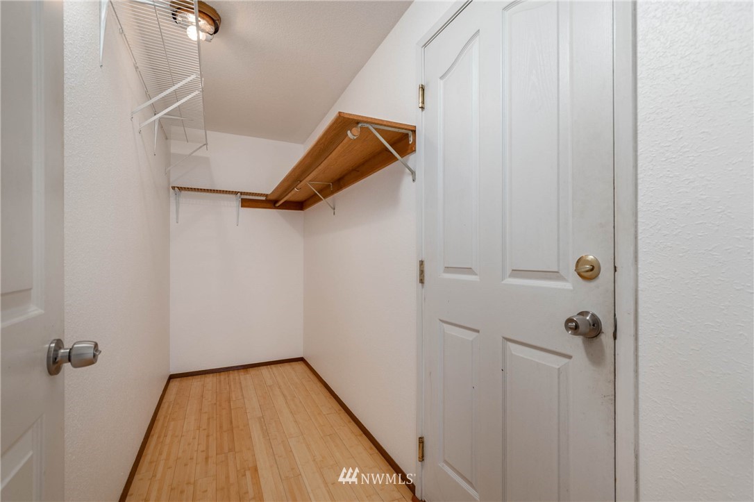 1991 West Beach Road Oak Harbor, WA 98277 - Photo 21 of 40 Gallery Image 21