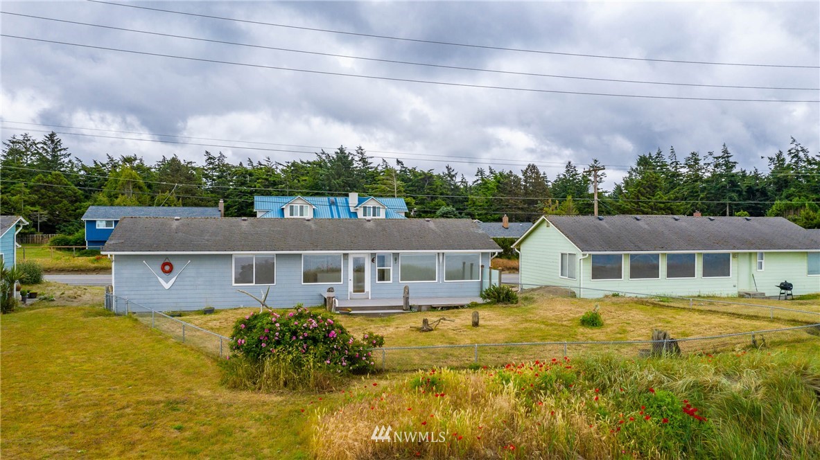 1991 West Beach Road Oak Harbor, WA 98277 - Photo 38 of 40 Gallery Image 38