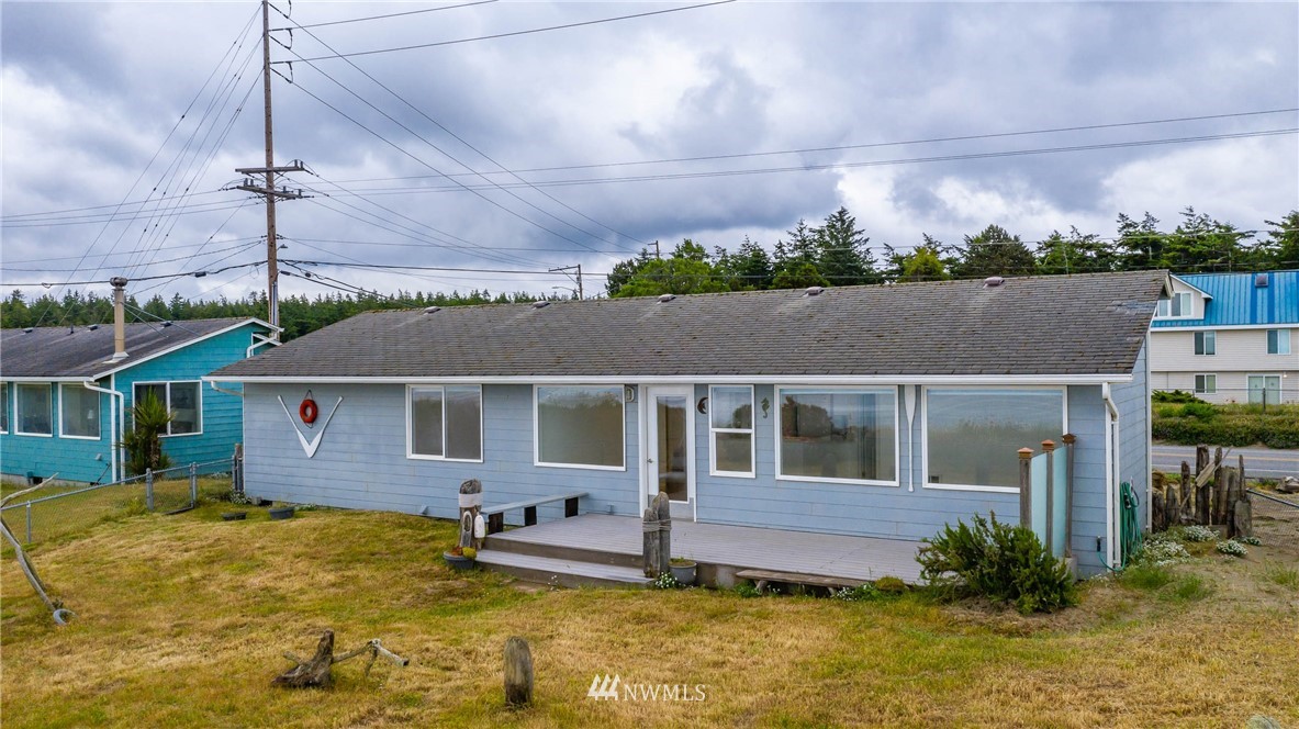 1991 West Beach Road Oak Harbor, WA 98277 - Photo 39 of 40 Gallery Image 39
