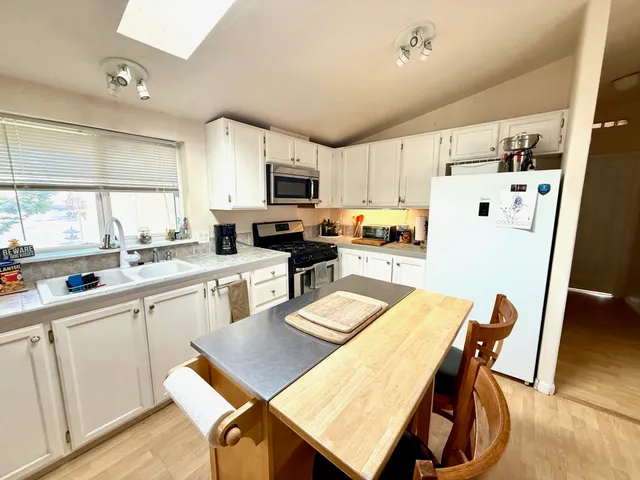 $369,000 | 814 South Summit Avenue, Rosalia, WA 99170